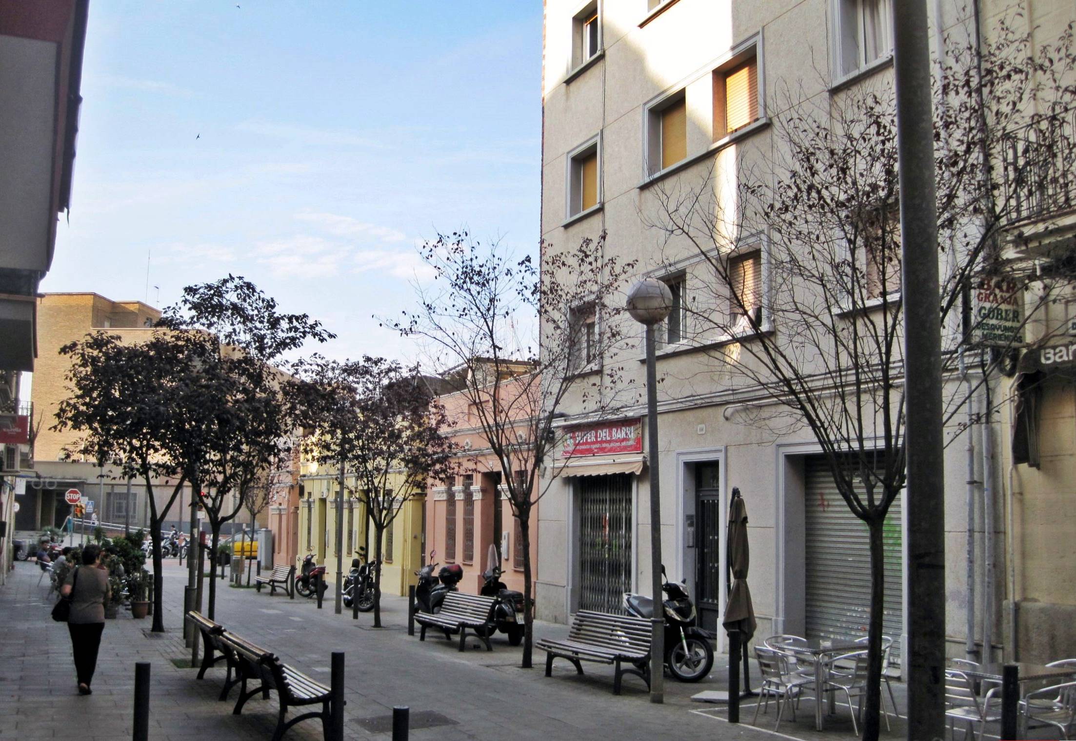 Carrer del Progrés a La Torrassa