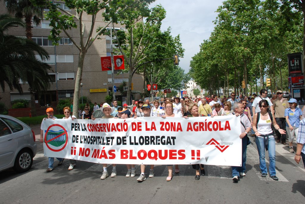 Manifestació en defensa de Cal Trabal